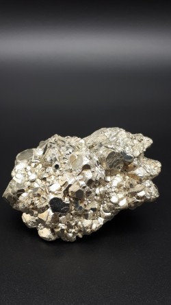 Pyrite brute