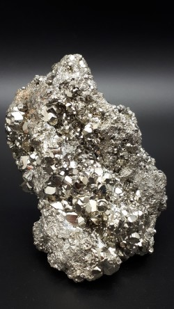Pyrite brute