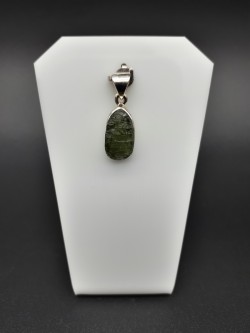 Pendentif moldavite