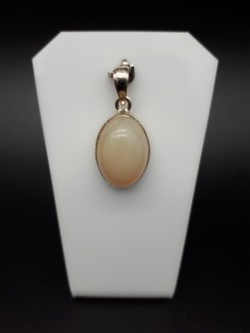Pendentif pierre de lune