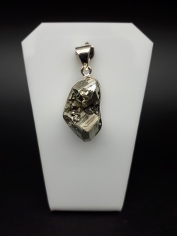 Pendentif pyrite