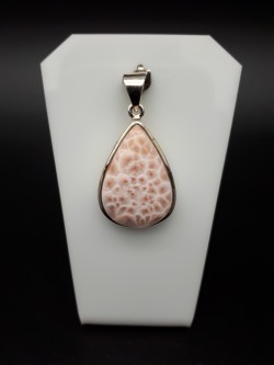 Pendentif larimar rose