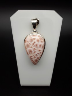 Pendentif larimar rose