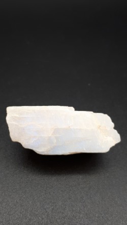 Pierre de lune blanche brute