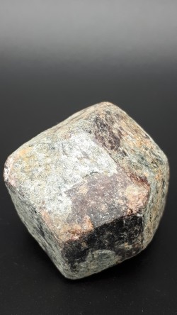 Grenat almandin brut