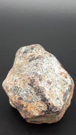 Grenat almandin brut