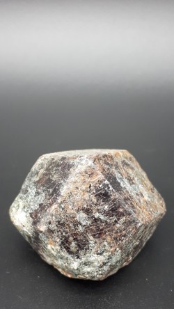 Grenat almandin brut