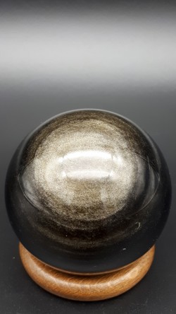 Sphère obsidienne dorée