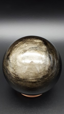 Sphère obsidienne dorée