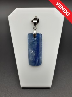 Pendentif cyanite bleue