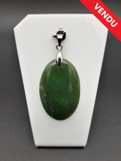 Pendentif jade néphrite